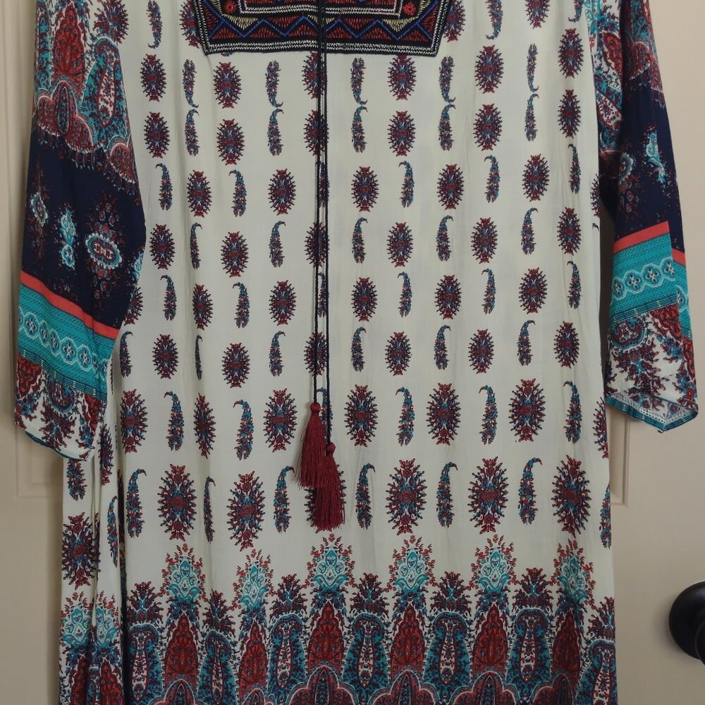 Measeor Womens Dress Beige w/Multiprint + Embroidery Neck Sz XL